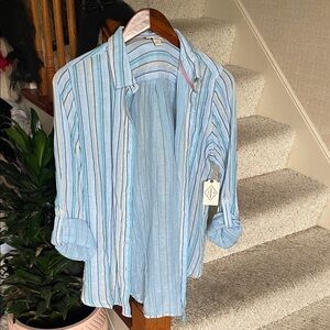 NWT St. John's Bay Gauzy Light Blue Button Down Shirt L